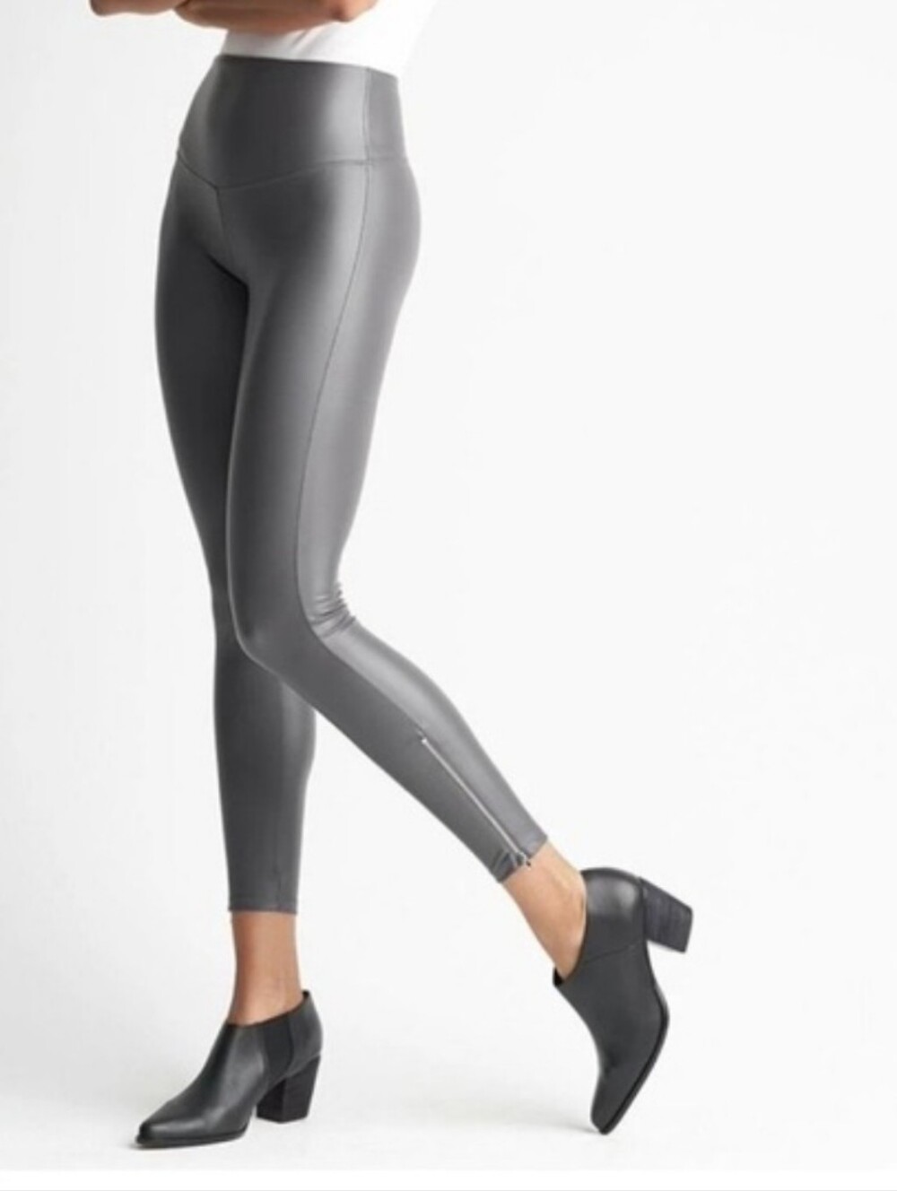 Yummy Tummy Faux Leather Leggings